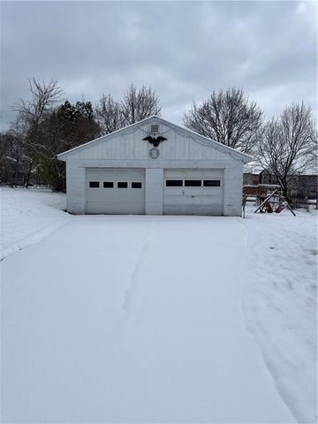 42 Seminary Street, Auburn, NY 13021