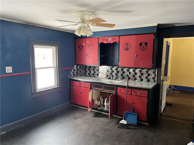 42 Seminary Street, Auburn, NY 13021