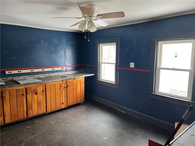 42 Seminary Street, Auburn, NY 13021