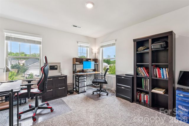 1071 Amberley Crossing Drive, Belmont, NC 28012