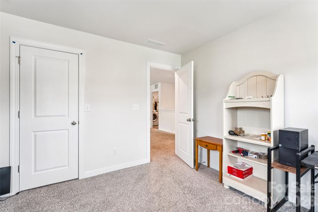 1071 Amberley Crossing Drive, Belmont, NC 28012