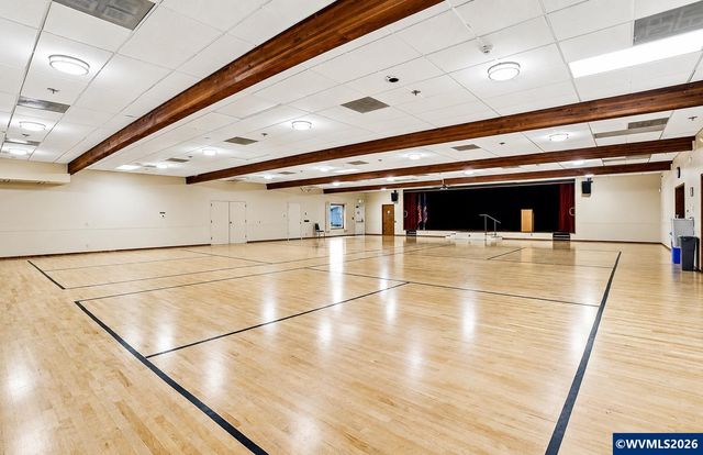 334 S Cascade Dr, Woodburn, OR 97071