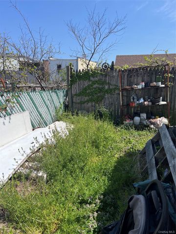 10309 32nd Avenue, East Elmhurst, NY 11369