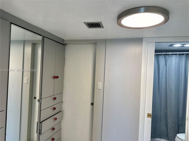 100 bayview dr 1503, Sunny Isles Beach, FL 33160