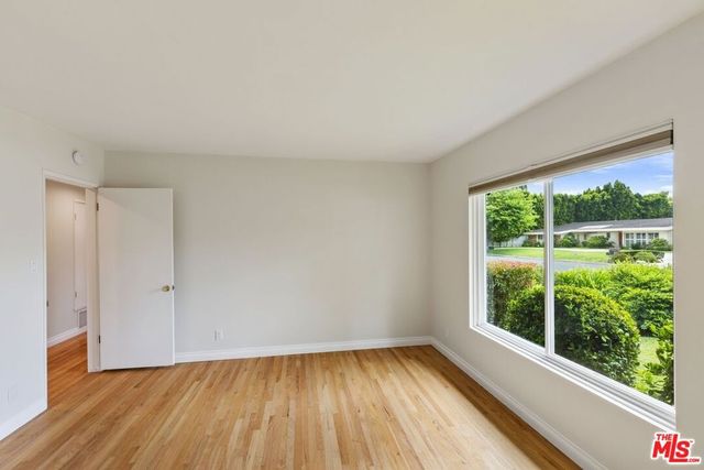 17537 Margate Street, Encino, CA 91316