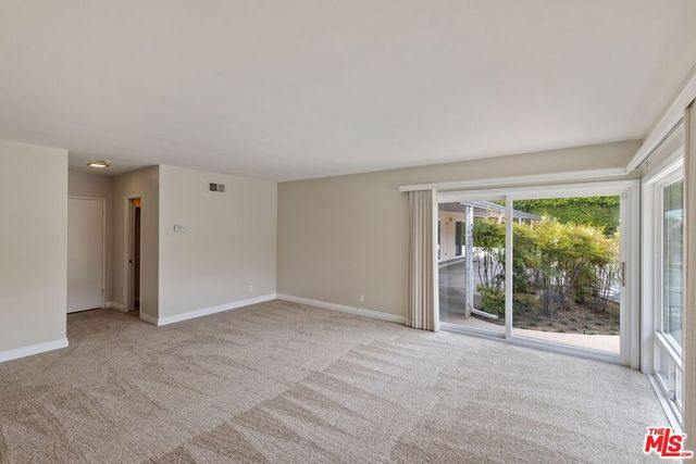 17537 Margate Street, Encino, CA 91316
