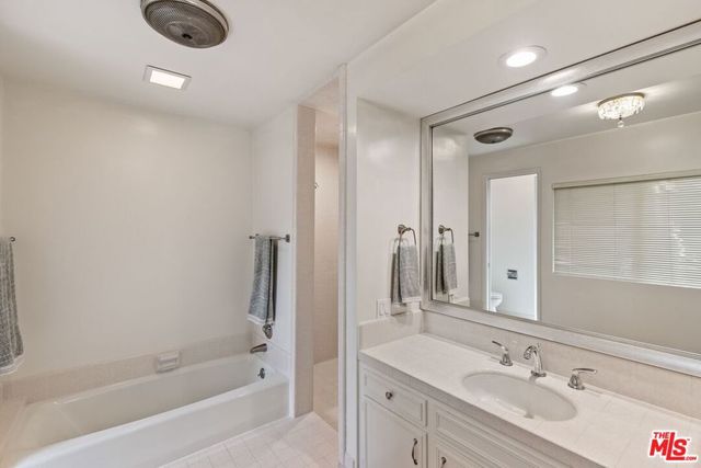 17537 Margate Street, Encino, CA 91316