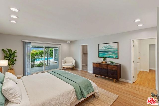 17537 Margate Street, Encino, CA 91316