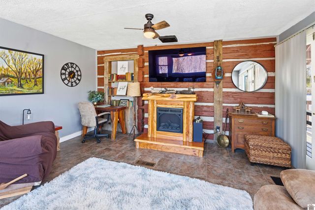 6672 Moors Camp Hwy, Gilbertsville, KY 42044