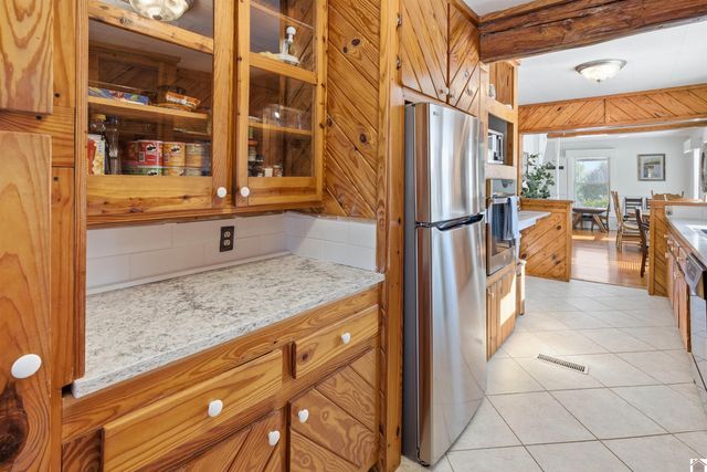 6672 Moors Camp Hwy, Gilbertsville, KY 42044