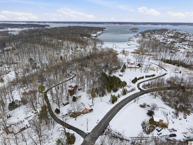 6672 Moors Camp Hwy, Gilbertsville, KY 42044