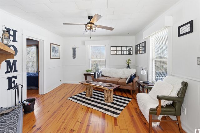 6672 Moors Camp Hwy, Gilbertsville, KY 42044