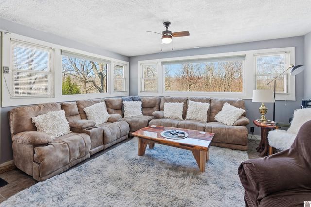 6672 Moors Camp Hwy, Gilbertsville, KY 42044