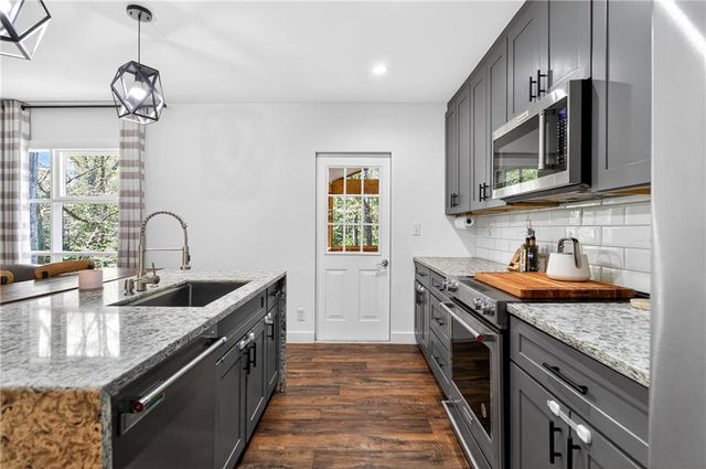 5500 Sherrell Drive, Atlanta, GA 30342