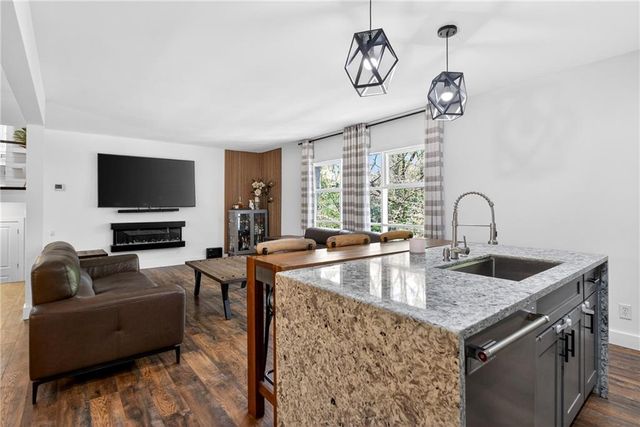 5500 Sherrell Drive, Atlanta, GA 30342