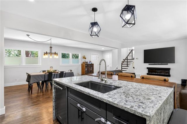 5500 Sherrell Drive, Atlanta, GA 30342