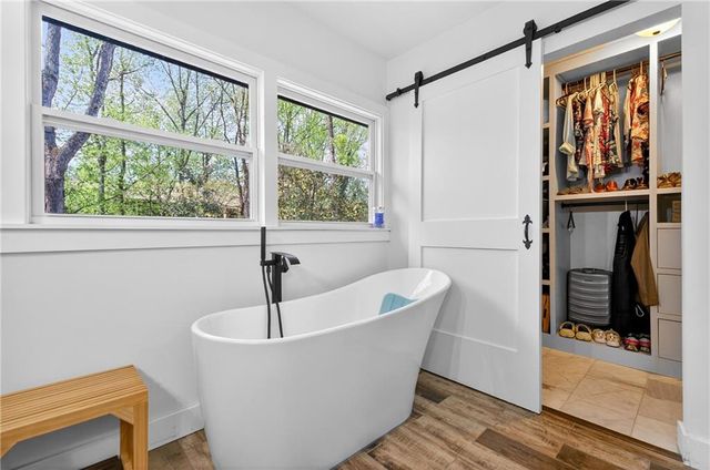 5500 Sherrell Drive, Atlanta, GA 30342