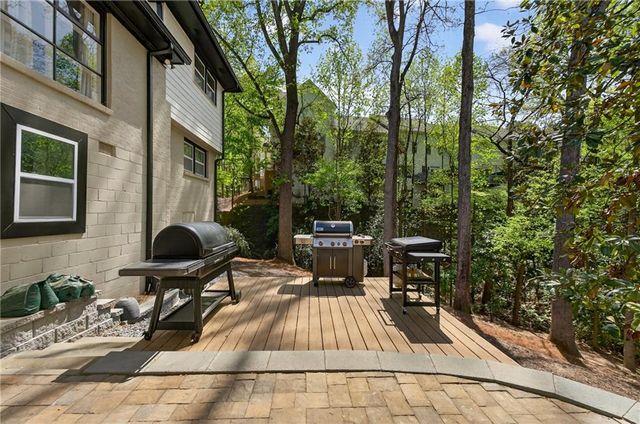 5500 Sherrell Drive, Atlanta, GA 30342