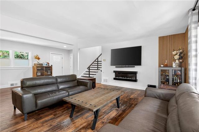 5500 Sherrell Drive, Atlanta, GA 30342