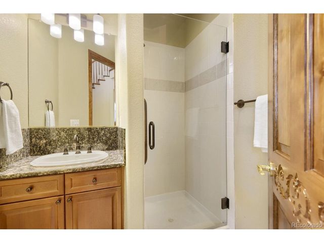 8050 Witney Pl, Lone Tree, CO 80124