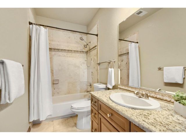 8050 Witney Pl, Lone Tree, CO 80124