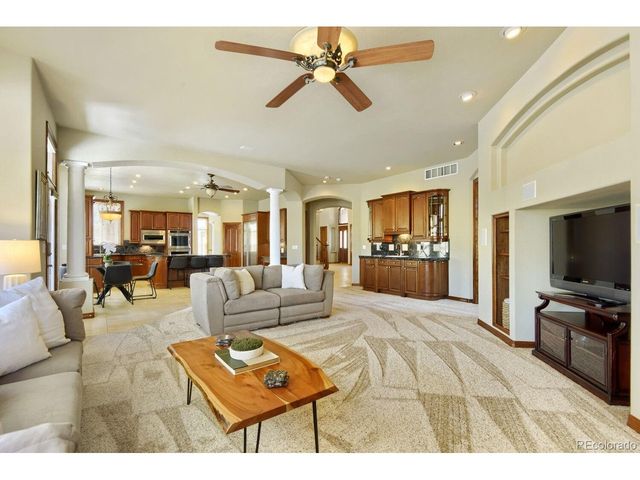 8050 Witney Pl, Lone Tree, CO 80124