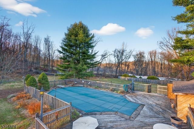 28 Deerfield Drive, Hardyston Twp., NJ 07416