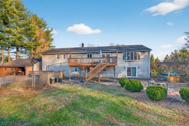 28 Deerfield Drive, Hardyston Twp., NJ 07416