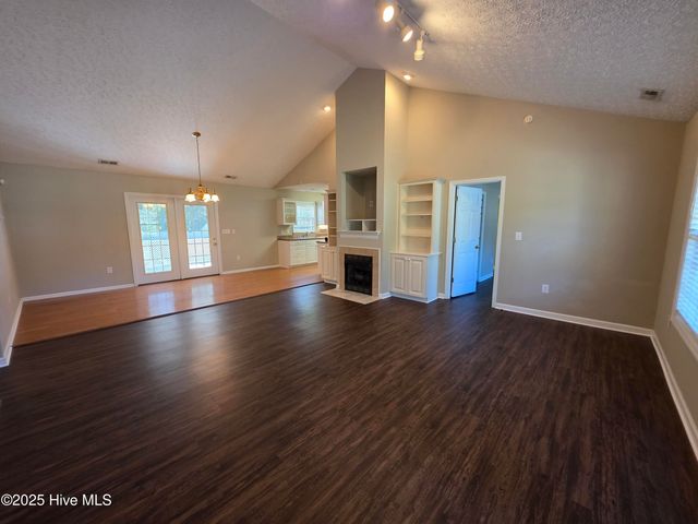 345 Farina Drive, Havelock, NC 28532