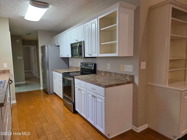 345 Farina Drive, Havelock, NC 28532