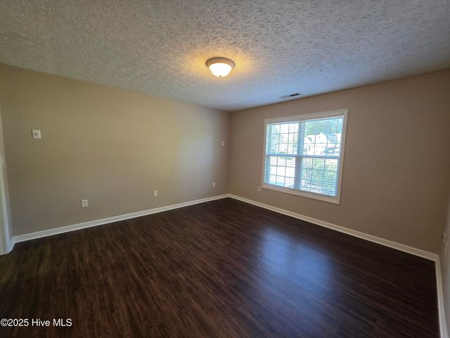 345 Farina Drive, Havelock, NC 28532