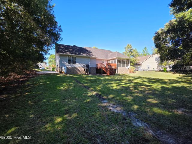 345 Farina Drive, Havelock, NC 28532