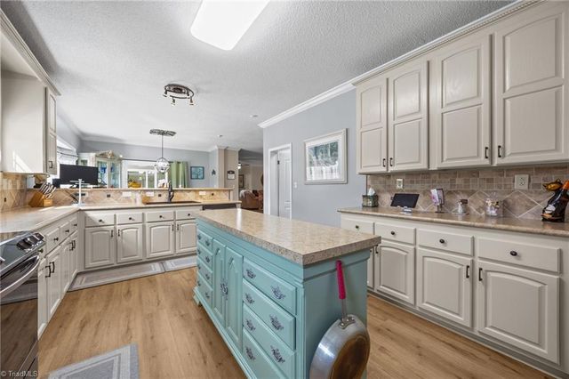 5052 Reid Road, Winston-salem, NC 27107