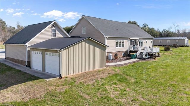 5052 Reid Road, Winston-salem, NC 27107