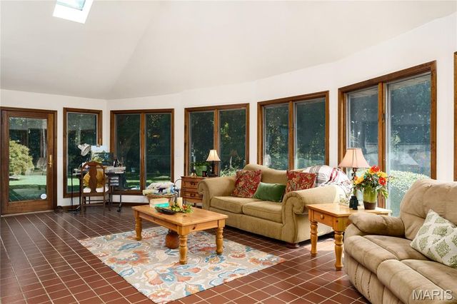 1026 Shadow Ridge Crossing, O'fallon, IL 62269