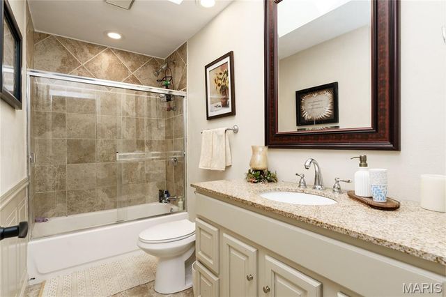 1026 Shadow Ridge Crossing, O'fallon, IL 62269