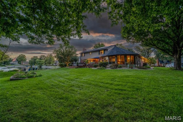 1026 Shadow Ridge Crossing, O'fallon, IL 62269