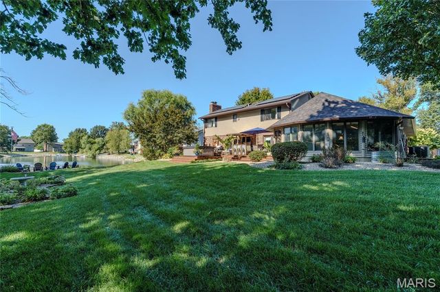 1026 Shadow Ridge Crossing, O'fallon, IL 62269