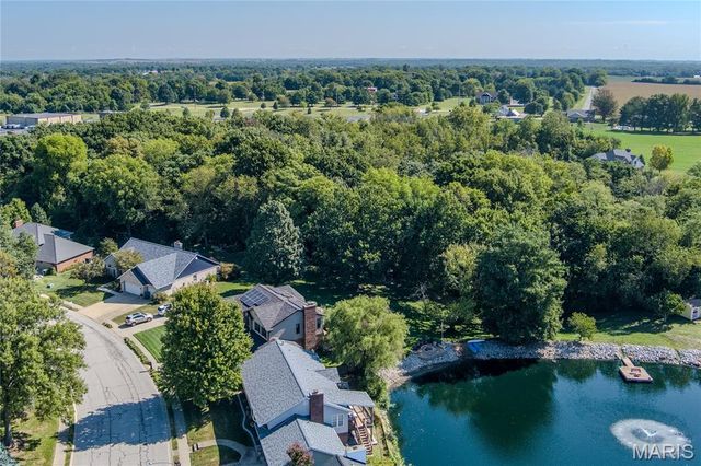 1026 Shadow Ridge Crossing, O'fallon, IL 62269