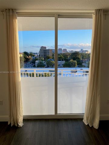 60 NW 37th Ave 500, Miami, FL 33125