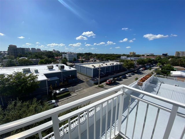 60 NW 37th Ave 500, Miami, FL 33125
