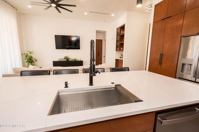175 Calle Tiburon, Rio Rico, AZ 85648