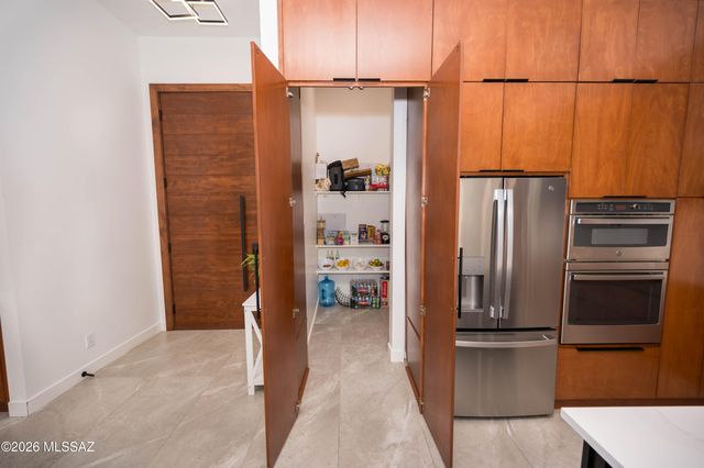 175 Calle Tiburon, Rio Rico, AZ 85648