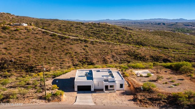 175 Calle Tiburon, Rio Rico, AZ 85648