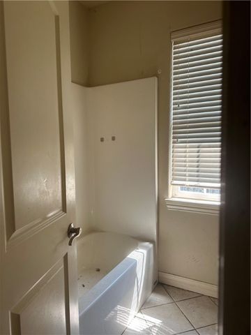 451 Coopers Farm Road, Centerton, AR 72719