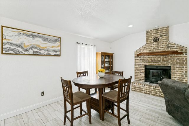 7647 Blanchard Way, Fort Worth, TX 76126