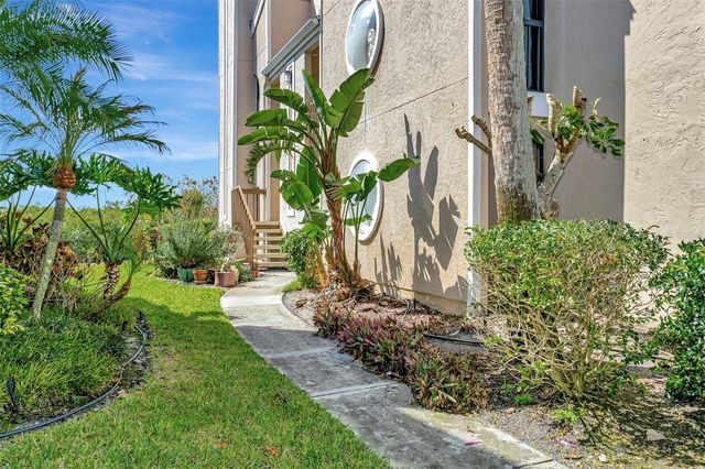 8734 54TH AVENUE W 8734, Bradenton, FL 34210