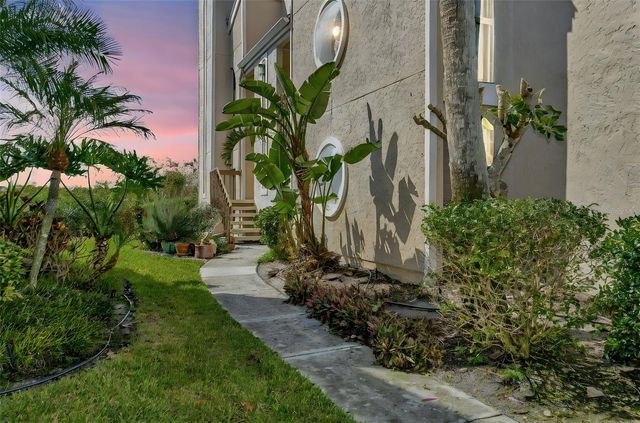 8734 54TH AVENUE W 8734, Bradenton, FL 34210