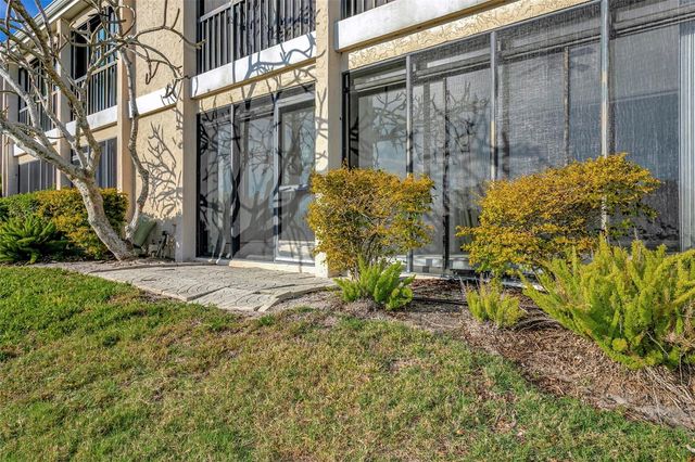 8734 54TH AVENUE W 8734, Bradenton, FL 34210