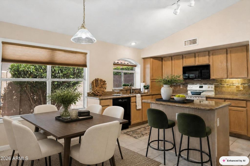 5738 W COMET Avenue, Glendale, AZ 85302 — photo 4